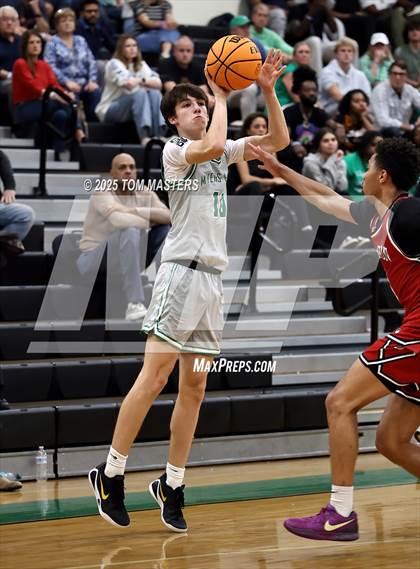 Thumbnail 3 in Davidson Day @ Myers Park (George Lynch Invitational) photogallery.