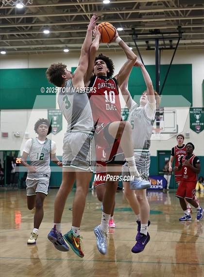 Thumbnail 1 in Davidson Day @ Myers Park (George Lynch Invitational) photogallery.