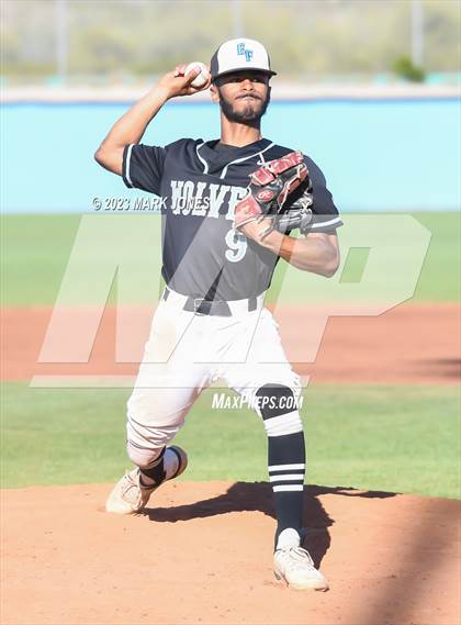 Thumbnail 2 in Cathedral Prep vs. Estrella Foothills (Wolves Classic Tournament - Championship) photogallery.