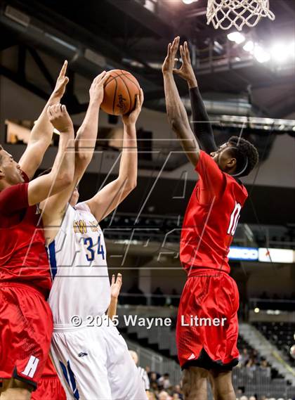 Thumbnail 1 in Holmes vs Newport Central Catholic (9th Region Tournament) photogallery.