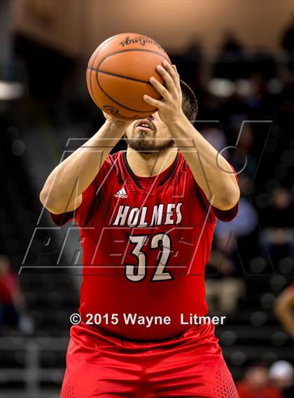 Thumbnail 3 in Holmes vs Newport Central Catholic (9th Region Tournament) photogallery.