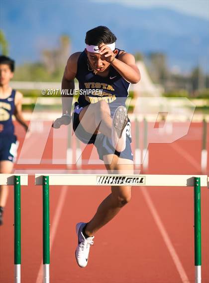 Thumbnail 2 in Murrieta Mesa vs Vista Murrieta photogallery.