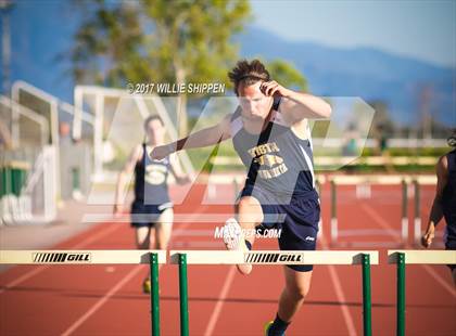 Thumbnail 3 in Murrieta Mesa vs Vista Murrieta photogallery.