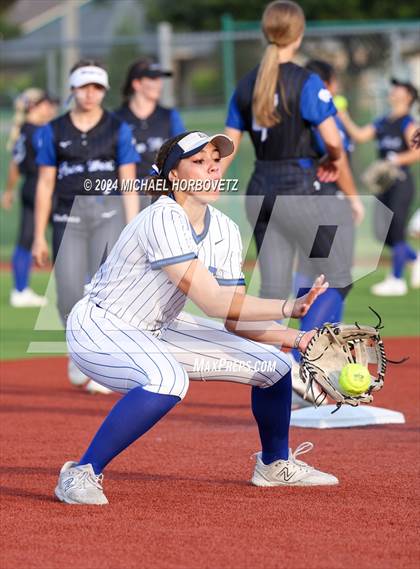 Thumbnail 3 in Plano West @ Allen (UIL 6A Softball Bi-District) photogallery.