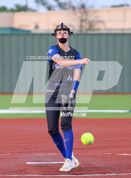 Thumbnail 3 in Plano West @ Allen (UIL 6A Softball Bi-District) photogallery.