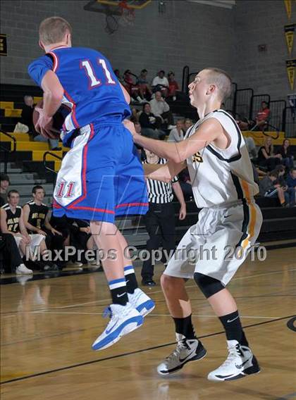 Thumbnail 2 in JV: Del Oro vs Folsom (Del Oro JV Invitational) photogallery.