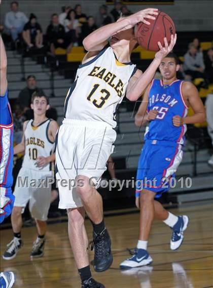 Thumbnail 2 in JV: Del Oro vs Folsom (Del Oro JV Invitational) photogallery.