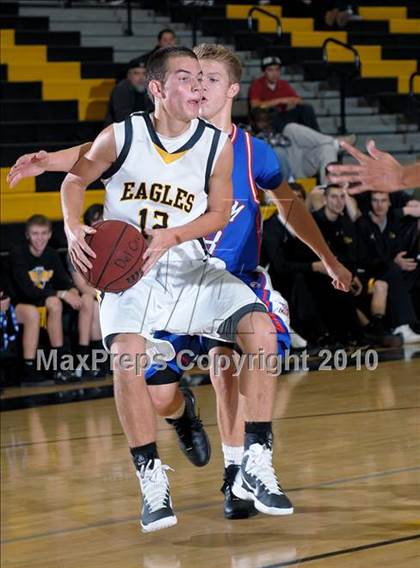 Thumbnail 2 in JV: Del Oro vs Folsom (Del Oro JV Invitational) photogallery.