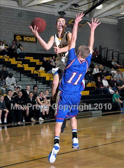 Thumbnail 3 in JV: Del Oro vs Folsom (Del Oro JV Invitational) photogallery.