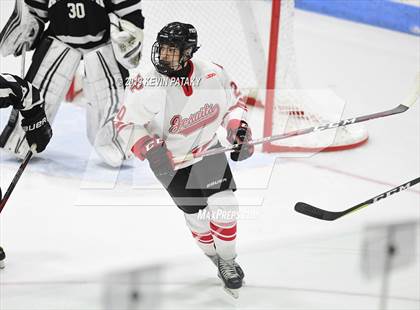 Thumbnail 2 in Xavier vs. Fairfield Prep (CIAC D1 Semifinal) photogallery.