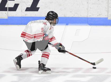 Thumbnail 2 in Xavier vs. Fairfield Prep (CIAC D1 Semifinal) photogallery.