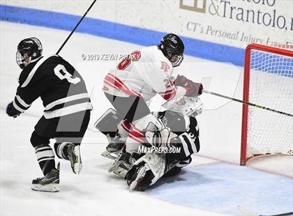 Thumbnail 2 in Xavier vs. Fairfield Prep (CIAC D1 Semifinal) photogallery.