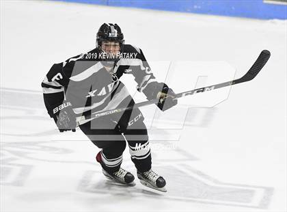 Thumbnail 2 in Xavier vs. Fairfield Prep (CIAC D1 Semifinal) photogallery.