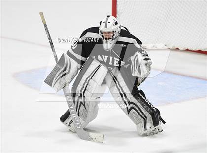 Thumbnail 1 in Xavier vs. Fairfield Prep (CIAC D1 Semifinal) photogallery.