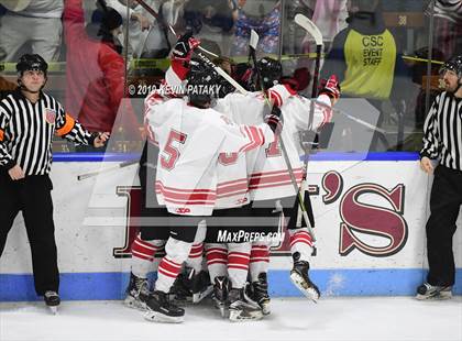 Thumbnail 2 in Xavier vs. Fairfield Prep (CIAC D1 Semifinal) photogallery.