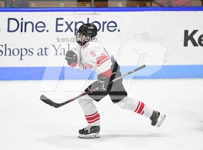 Thumbnail 3 in Xavier vs. Fairfield Prep (CIAC D1 Semifinal) photogallery.