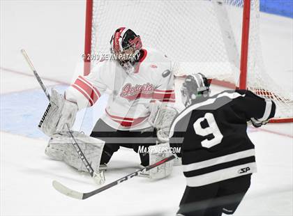 Thumbnail 2 in Xavier vs. Fairfield Prep (CIAC D1 Semifinal) photogallery.