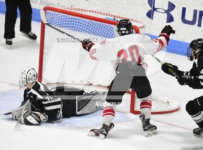 Thumbnail 2 in Xavier vs. Fairfield Prep (CIAC D1 Semifinal) photogallery.