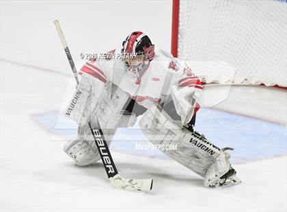 Thumbnail 3 in Xavier vs. Fairfield Prep (CIAC D1 Semifinal) photogallery.