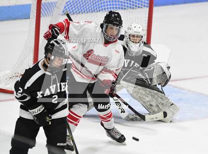 Thumbnail 2 in Xavier vs. Fairfield Prep (CIAC D1 Semifinal) photogallery.