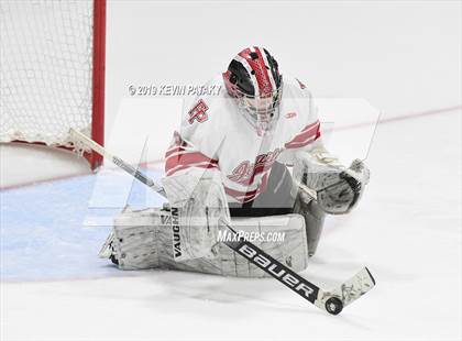 Thumbnail 3 in Xavier vs. Fairfield Prep (CIAC D1 Semifinal) photogallery.