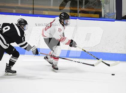 Thumbnail 2 in Xavier vs. Fairfield Prep (CIAC D1 Semifinal) photogallery.