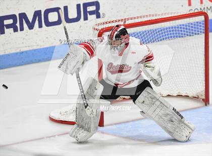 Thumbnail 2 in Xavier vs. Fairfield Prep (CIAC D1 Semifinal) photogallery.