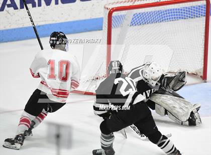 Thumbnail 1 in Xavier vs. Fairfield Prep (CIAC D1 Semifinal) photogallery.