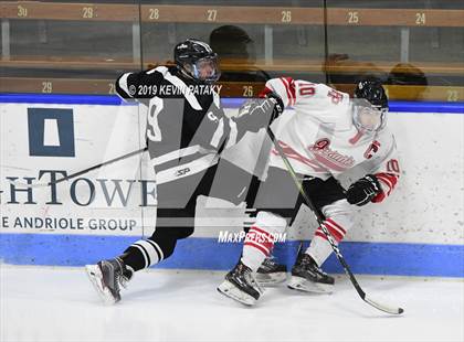Thumbnail 3 in Xavier vs. Fairfield Prep (CIAC D1 Semifinal) photogallery.