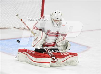 Thumbnail 3 in Xavier vs. Fairfield Prep (CIAC D1 Semifinal) photogallery.