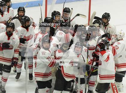 Thumbnail 2 in Xavier vs. Fairfield Prep (CIAC D1 Semifinal) photogallery.