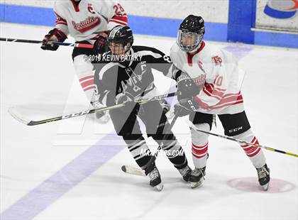 Thumbnail 2 in Xavier vs. Fairfield Prep (CIAC D1 Semifinal) photogallery.