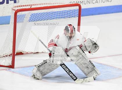 Thumbnail 3 in Xavier vs. Fairfield Prep (CIAC D1 Semifinal) photogallery.