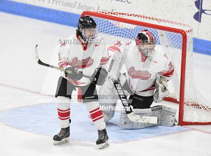 Thumbnail 3 in Xavier vs. Fairfield Prep (CIAC D1 Semifinal) photogallery.