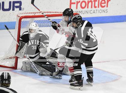 Thumbnail 2 in Xavier vs. Fairfield Prep (CIAC D1 Semifinal) photogallery.