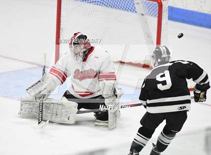 Thumbnail 3 in Xavier vs. Fairfield Prep (CIAC D1 Semifinal) photogallery.