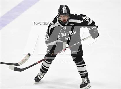 Thumbnail 2 in Xavier vs. Fairfield Prep (CIAC D1 Semifinal) photogallery.