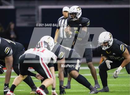 Thumbnail 1 in South Oak Cliff vs. Lovejoy (UIL 5A D2 Quarterfinal Final) photogallery.