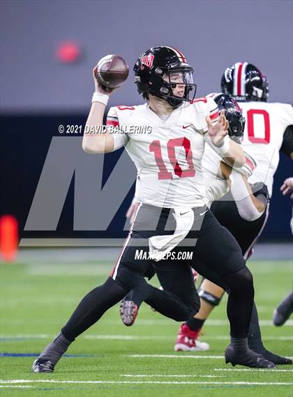 Thumbnail 2 in South Oak Cliff vs. Lovejoy (UIL 5A D2 Quarterfinal Final) photogallery.