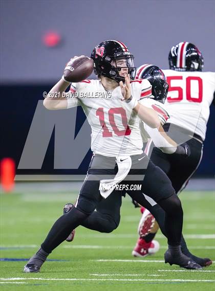 Thumbnail 1 in South Oak Cliff vs. Lovejoy (UIL 5A D2 Quarterfinal Final) photogallery.