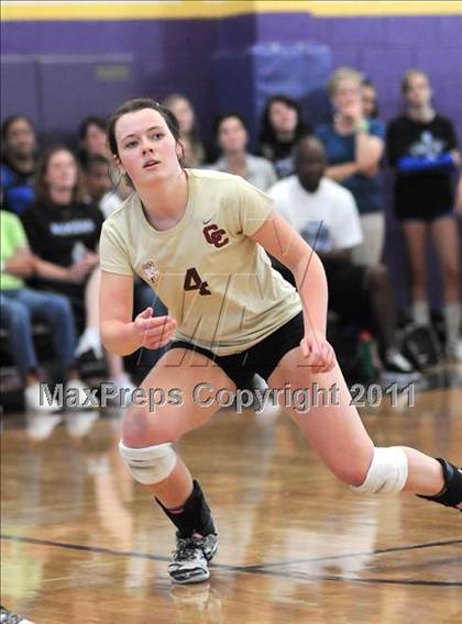 Thumbnail 2 in Central Catholic vs. Gilbert (2010 Durango Fall Classic) photogallery.