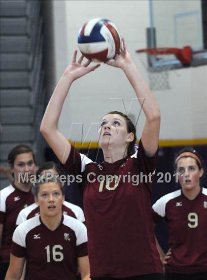 Thumbnail 3 in Central Catholic vs. Gilbert (2010 Durango Fall Classic) photogallery.