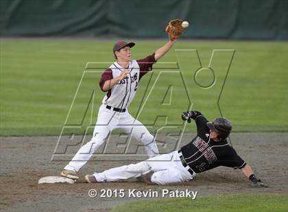 Thumbnail 1 in North Haven vs. East Lyme (CIAC Class L Final) photogallery.