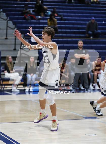 Thumbnail 2 in The King's Academy vs. Lassiter photogallery.