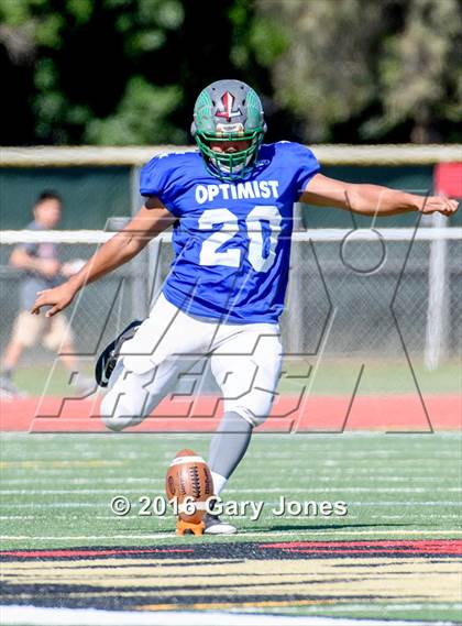 Thumbnail 3 in Sacramento Optimist All-Star Game (North vs. South) photogallery.