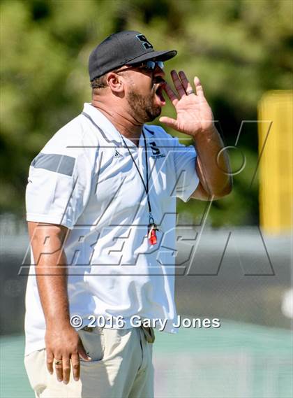 Thumbnail 2 in Sacramento Optimist All-Star Game (North vs. South) photogallery.