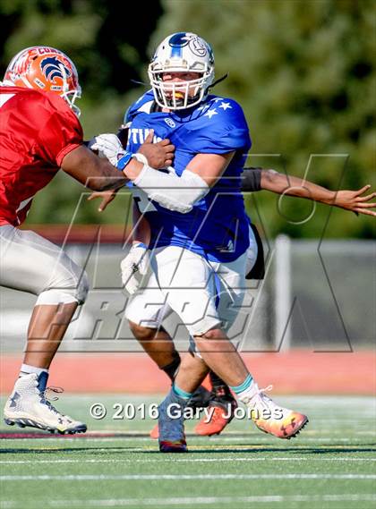 Thumbnail 1 in Sacramento Optimist All-Star Game (North vs. South) photogallery.
