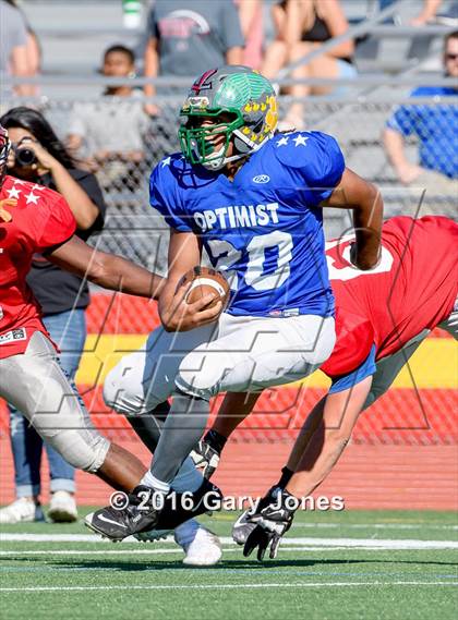 Thumbnail 3 in Sacramento Optimist All-Star Game (North vs. South) photogallery.