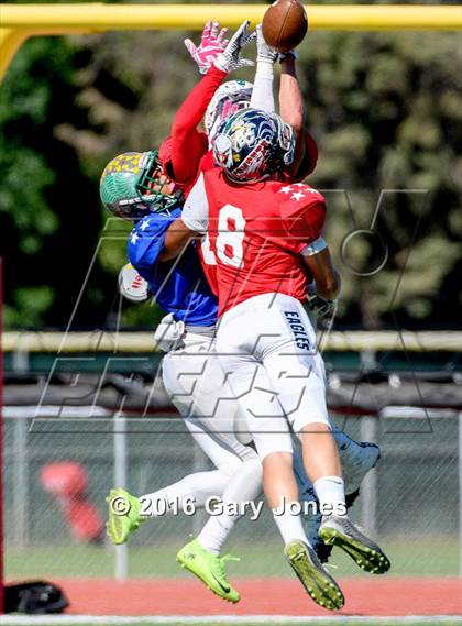 Thumbnail 2 in Sacramento Optimist All-Star Game (North vs. South) photogallery.
