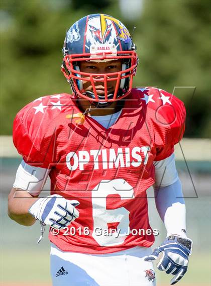 Thumbnail 1 in Sacramento Optimist All-Star Game (North vs. South) photogallery.